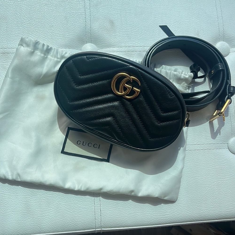 USED Gucci GG MARMONT BELT BAG